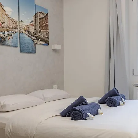 2 Bedroom Giacinti Comfort Free Wifi Apartment *