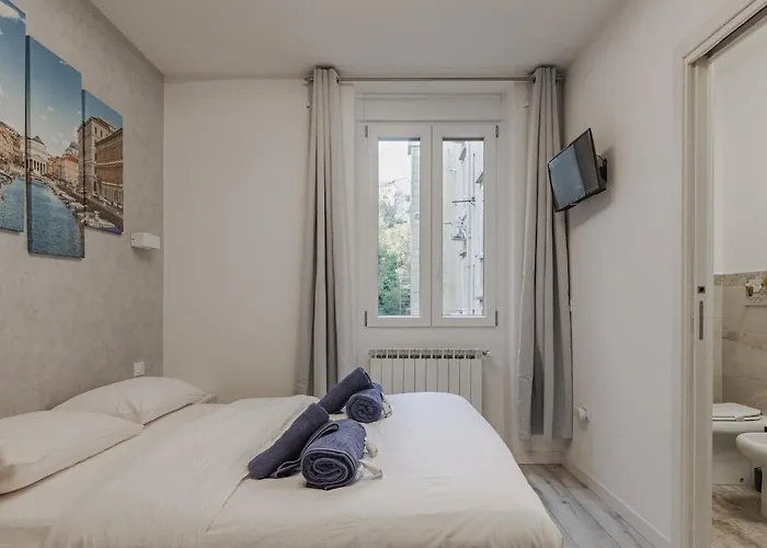 2 Bedroom Giacinti Comfort Free Wifi アパート *